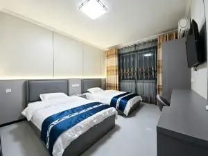 Qiangzhai Homestay (Ningqiang South Station)