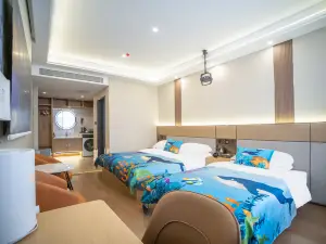 Linze All Season Hidden Foot Hotel