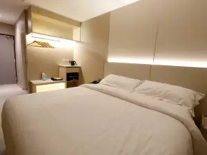 โรงแรมหมิงสตาร์
