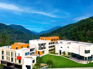 Tonglu YiKe Fengshu Resort