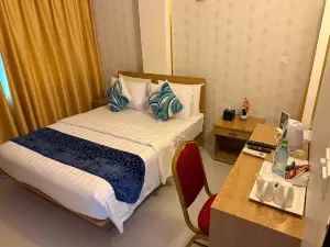 ZAN LODGE