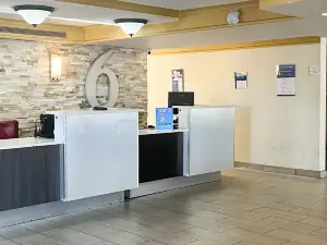 Motel 6 Aurora, CO – Medical Center