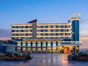 Days Select Wyndham Hotel