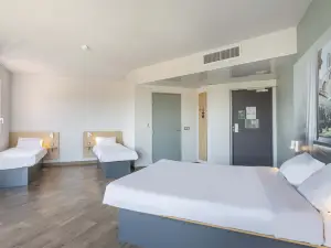 B&B Hotel Aix en Provence Venelles
