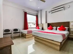 Hotel Thikana Palace