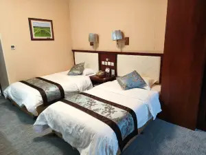 Baoquanling Business Hotel