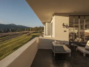 Shaxi Village Side · HVILLA Farm Holiday Inn (Dali Jianchuan Shaxi Ancient Town Store)