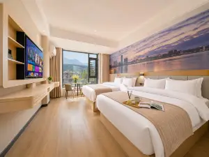 Nanbowan Hotel (Nandan Bus Terminal Jinfurong Plaza)