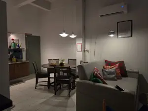 W.House Cozy Loft บ้านส่วนตัวสำหรับกลุ่มเพื่อน ครอบครัว พักได้ 2-7คน ใกล้สนามบิน