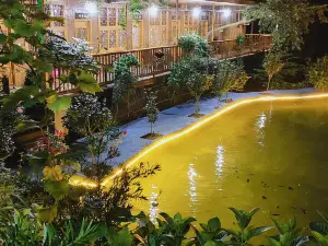 Zhuyuan Hotel (Tuolongxia Ecological Tourism Scenic Area)