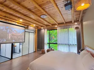 Zuixiang Homestay (Dehang Canyon Scenic Area)