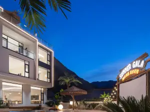 花築 隠山舎 Hill Hideout ビーチプール 夏の沢歩き 板橋デザイナーズ民宿