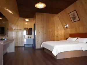 Nanshan Desert Off-Road Camping Hotel