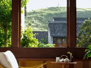 SIHAI HOUSE