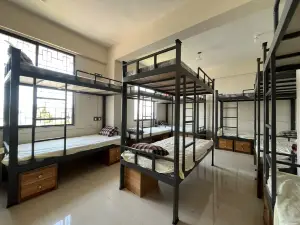 Carnival Inn