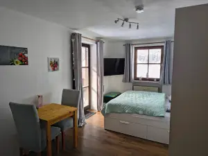 Apartment Blueberry+Pool+Sauna+Netflix+Wifi