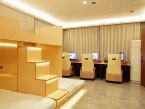 玖天eスポーツホテル