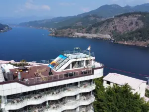 The Aqua Sky Hotel