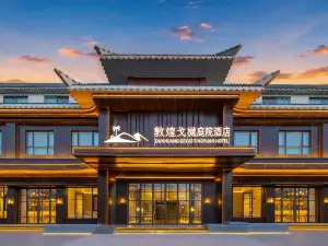 Dunhuang Ge Yue Hotel