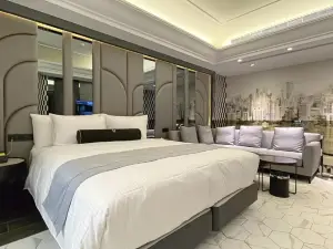H Motel