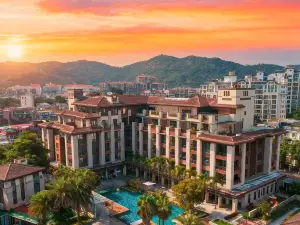 Lujiang Mega Hotel