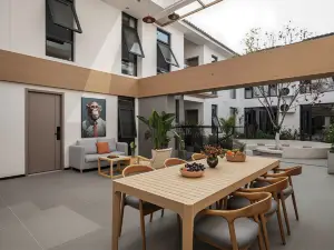 Minyue Xiaozhu Designer Garden B&B (Gongchen Tower Branch) in Weishan Ancient City