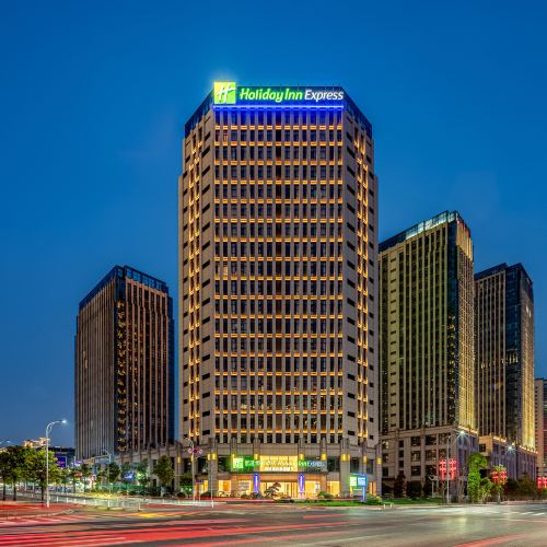 上饶高铁站智选假日酒店