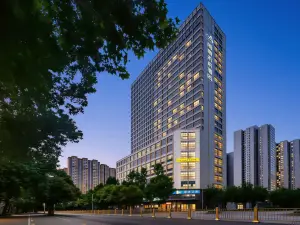 Lisi Future Hotel (Xi'an Jiaotong University Xingqing Palace)