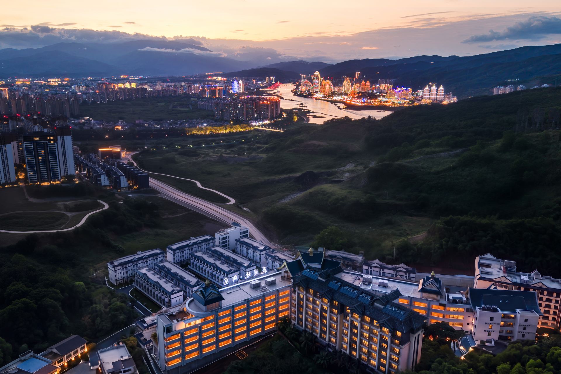 西双版纳景洪花间境·御园4天3晚套餐