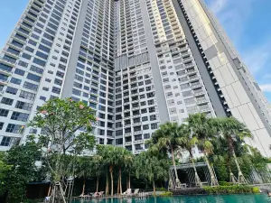 Agile Lux Suites KL