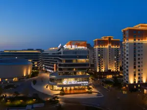Jindinglou Hotel (Weizhou Grand Theater Branch)
