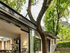 Hua Shan Hidden Spring Restore Villa