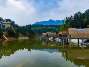 Zixi Guanhefang Grassland Resort