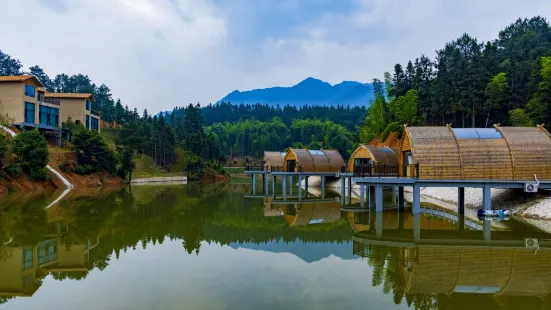 Zixi Guanhefang Grassland Resort