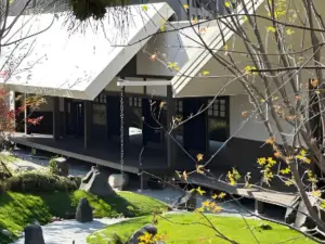 Shanhai Premium Guesthouse (Aranya Wuling Mountain)