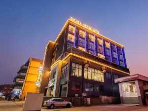 UCHA HOTEL & Suites