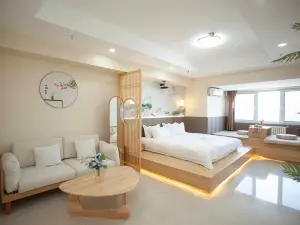 Muzi Guanhai Hotel