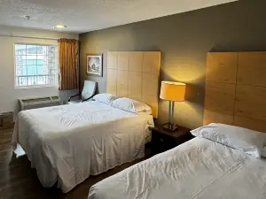 General Bragg Inn & Suites Chickamauga