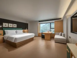 悅熊酒店（南寧國際會展中心金湖廣場地鐵站店）