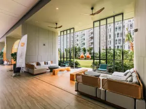 Assana Cenang Seaview Suites by Oakville