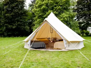Nine Yards Bell Tents @ the TT - Douglas