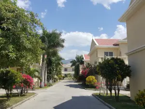 Beach Garden Hotel
