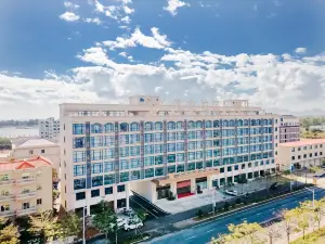 Vienna International Hotel Lufeng South Railway Station