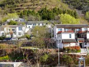 衛輝山語印象民宿