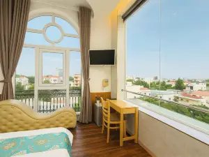 BIG Central Hotel Can Tho - 7 Minutes to Ninh Kieu Wharf