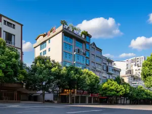威信西西里酒店