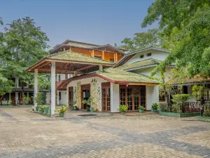 Flamingo Lake Resort