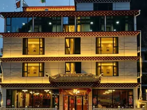 Heishui Banshandu·Yueyin Hotel