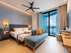 Assana Cenang Seaview Suites by Oakville