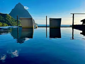 Green Fig Resort & Spa
